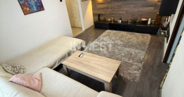 Apartament 2 camere-Podu ros-etaj intermediar-fara risc seis