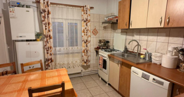 Casa individuala, 112 mp, zona Caraiman