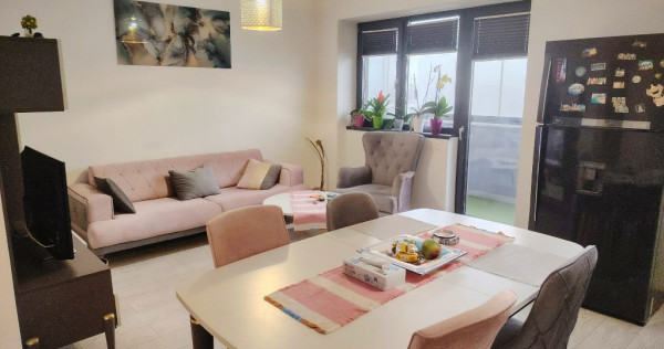 Apartament 4 camere.Casa Presei Libere!