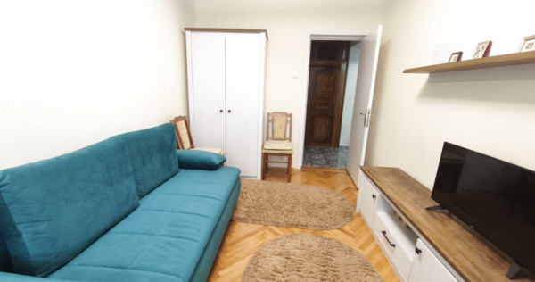 Apartament 3 camere+boxa, etaj intermediar, zona Hurmuzachi,