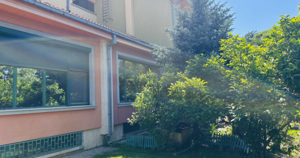 SUPER PROPIETATE LA PADURE ROSU, vila superba 709 mp, 1213 m