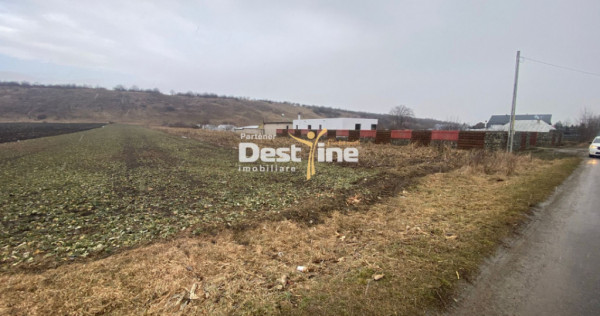 Teren de vanzare Girov 24.500 Euro 3200MP