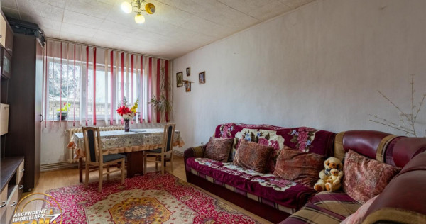 FILM!Apartament spatios, 2 camere, decomandat, Sfantu Gheorg