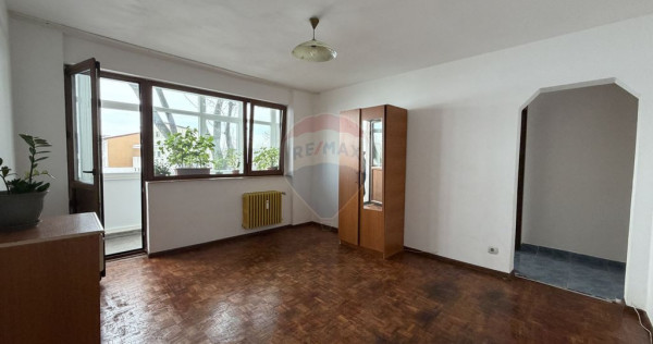 Apartament cu 3 camere de &icirc;nchiriat &icirc;n zona Giulesti