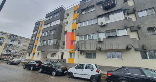 Ap 4 cam Giurgiu decomandat, parter