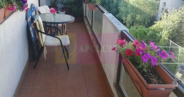 Duplex 3 camere cu scara interioara Bragadiru - Smardan-L...