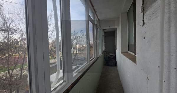 Apartament 3 camere decomandat, 70mp -centrala -Prelungir...