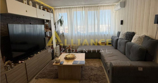 Apartament 3 camere spatios &ndash; etaj 10, mobilat si utila...