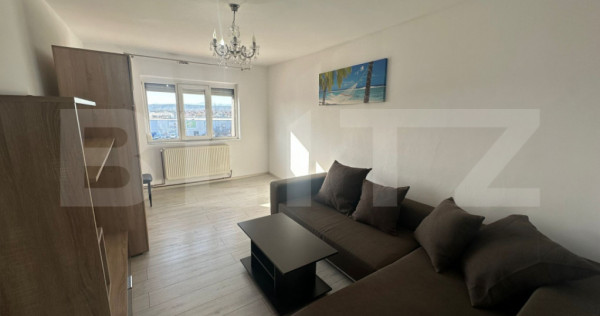 Apartament 2 camere, decomandat, zona Mall