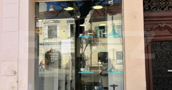 Spațiu comercial cu vitrină, 32 mp, zona SORA