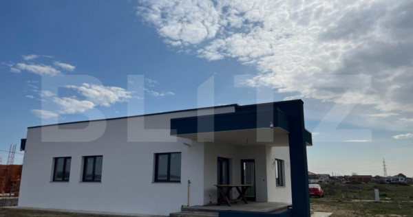 De vanzare casa Santandrei pe un singur nivel aproape de cen