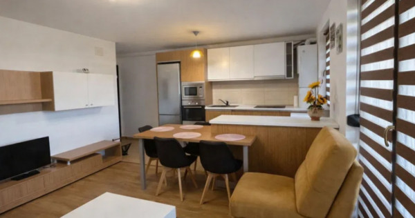 Apartament 2 camere, decomandat - zona Tractorul