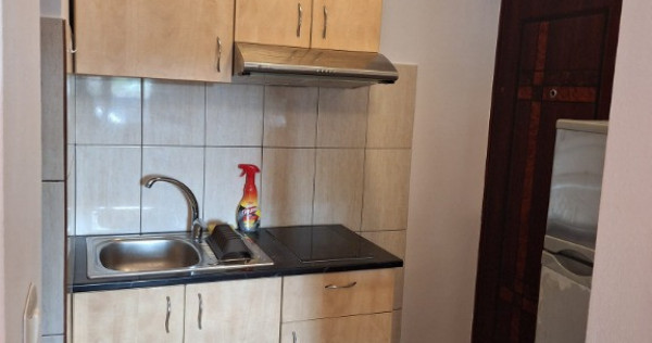 Inchiriere garsoniera Calea Aradului (Piata verde)