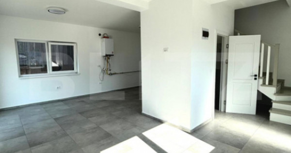 Casă tip Duplex, 80 mp, 200 mp teren, zona Lisaura