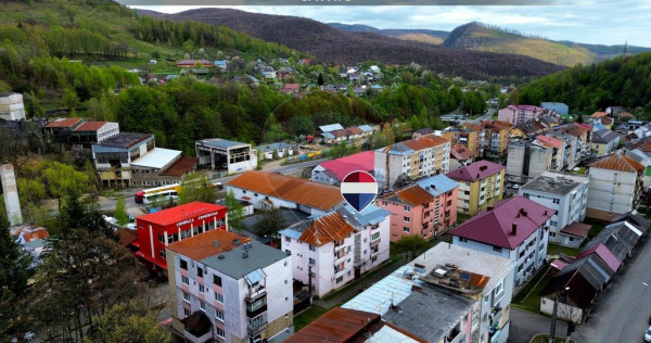 DE VANZARE: Apartament 3 camere central Cavnic | Ideal in...