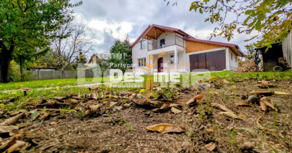 Casă individuală P+M 113 mp + garaj + beci 500 mp teren -
