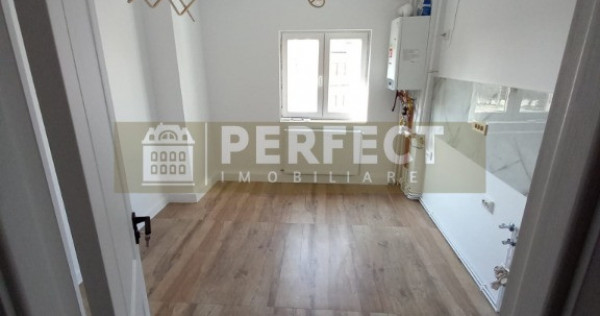 Apartament 2 camere,Decomandat,9 MAI,ETAJ 3,pret 86.000 EUR!!!