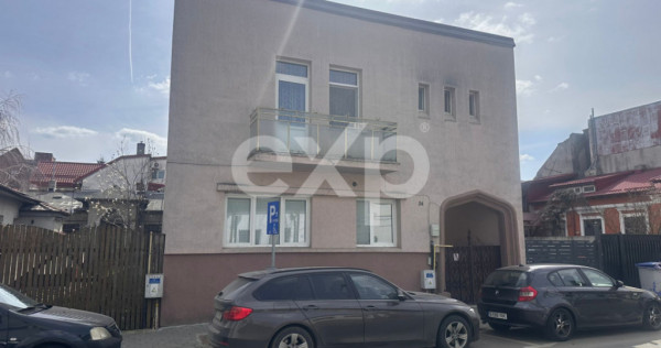 Casa 4 Camere Mosilor/Eminescu