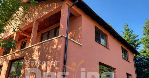 Vilă spațioasă de v&acirc;nzare &icirc;n Săcele &ndash; zona Bunloc, p