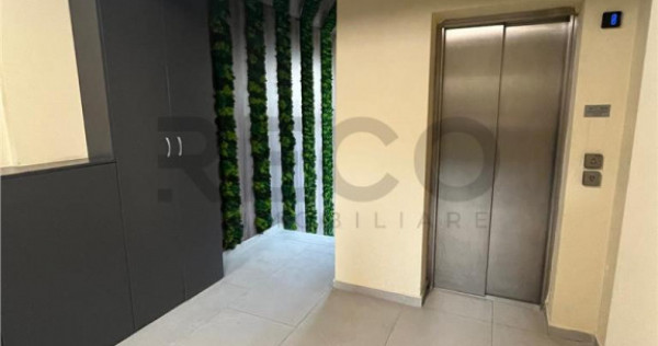 RECO Apartament cu 3 camere, ultracentral, NOU, parter