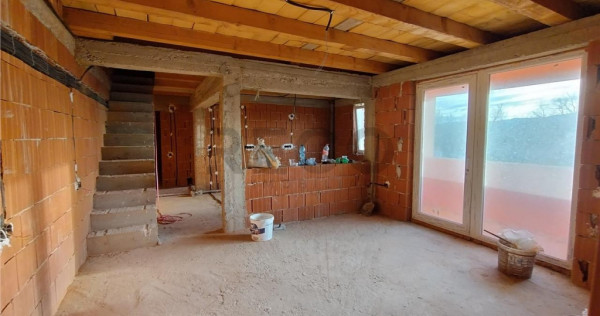 Reco Apartament nou cu 5 camere Beius