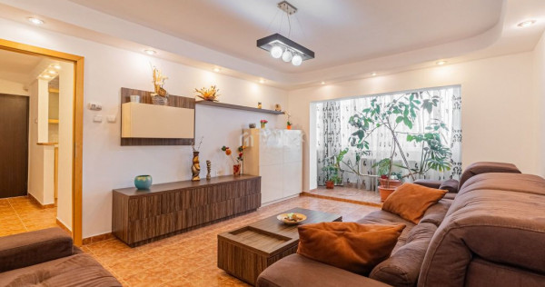 Apartament 4 camere suprafata mare zona Scriitorilor Brasov