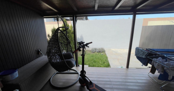 Casă P+1 de v&acirc;nzare Palazu Mare &ndash; complet mobilată și