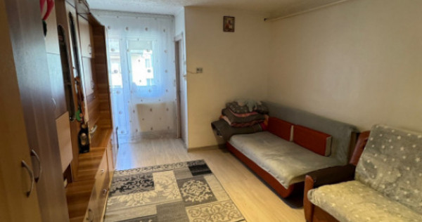 Garsonieră de v&acirc;nzare, 24 mp, cartier Gării