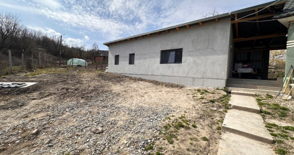 Casă de v&acirc;nzare in Chiochis