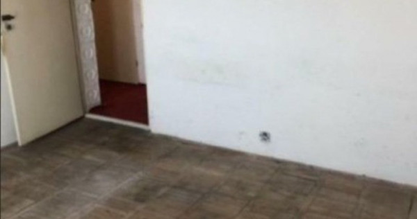 Apartament de vanzare in Constanta, Km 5 - 2 camere decomandat