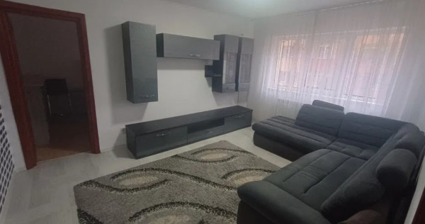 Apartament cu 3 Camere Semidecomandate - etaj 2 Zona George Enescu
