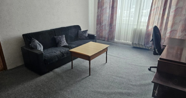 Apartament 3 camere, circular - zona Noua
