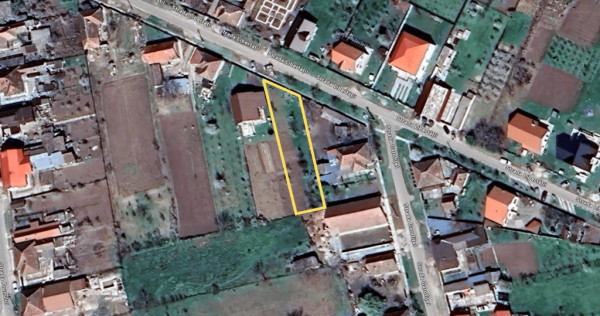 Vand teren intravilan in suprafata de 900 mp Santana ID: 44636