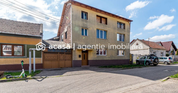 Apartament spatios cu potential enorm in Gradiste Comisio...