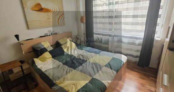 Apartament 3 camere decomandat An 1982 Anvelopat Etaj 1 T...