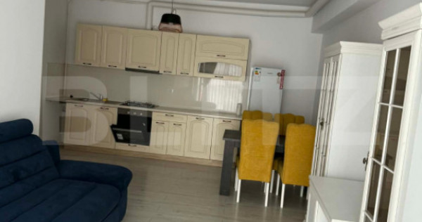 Apartament cu 3 camere, bloc nou, decomandat, zona Centrala