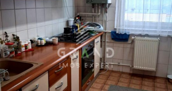 3 camere I 2 bai | 2 balcoane | zona str.Gheorghe Dima I Zor