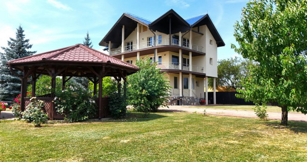 VILĂ CU IAZ ȘI 2.418 MP TEREN | GHIMBAV &ndash; LIVADA | CO...