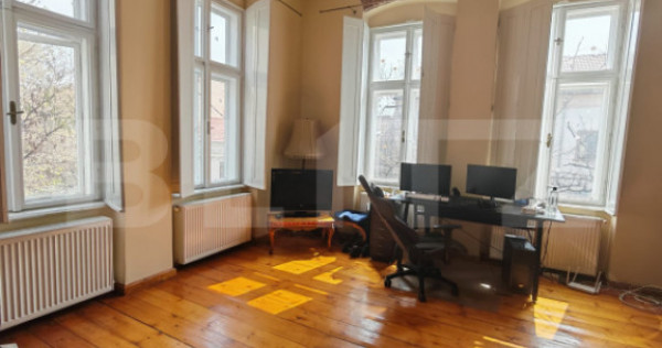 Cladire istorica, apartament 3 camere, 78.87 mp, zona Maria