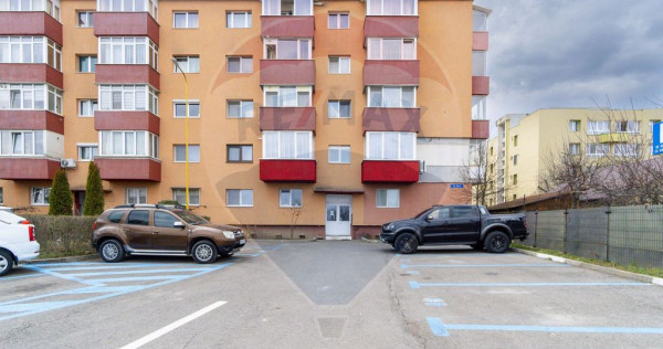 Apartament 2 camere decomandat | Cartier Craiter | Comisi...