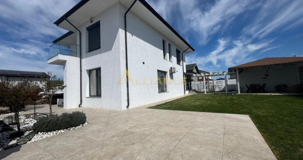 [LUX] Vila 6 camere - 215 MPU | Teren 550 mp