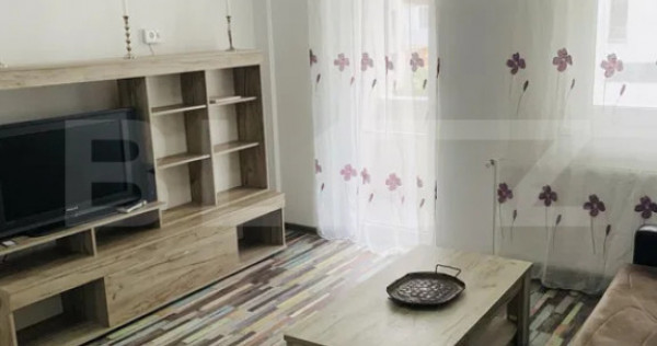 Apartament 2 camere, 45 mp, parcare, zona Cetății