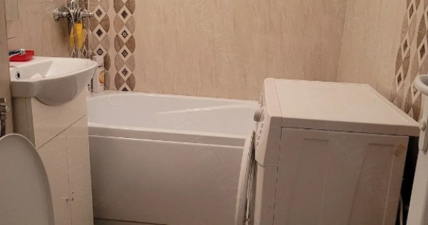 Aparatorii patriei turnu magurele etaj 1