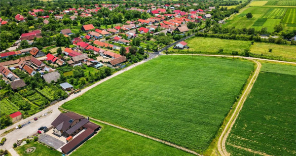 FILM! 1.100 mp teren intravilan in Maierus, Brasov