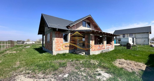 Casa de vanzare Siretu Saucesti Bacau