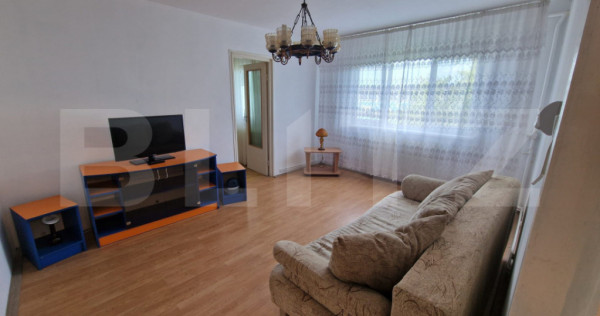 Apartament 2 camere de v&acirc;nzare, 40 mp &ndash; zona 7 Noiembrie