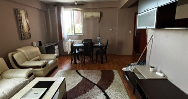 De &icirc;nchiriat apartament 2 camere zona Lipovei,bloc nou 2008 et.2,parc