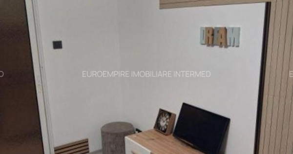 Garsoniera de vanzare zona Poarta 6