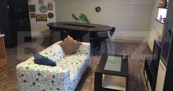 Apartament modern, 3 camere, 120 mp, curte proprie, loc de p