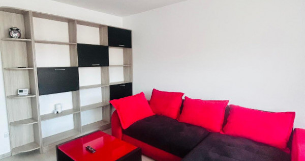 Apartament de 2 camere semidecomandat, zona Teilor